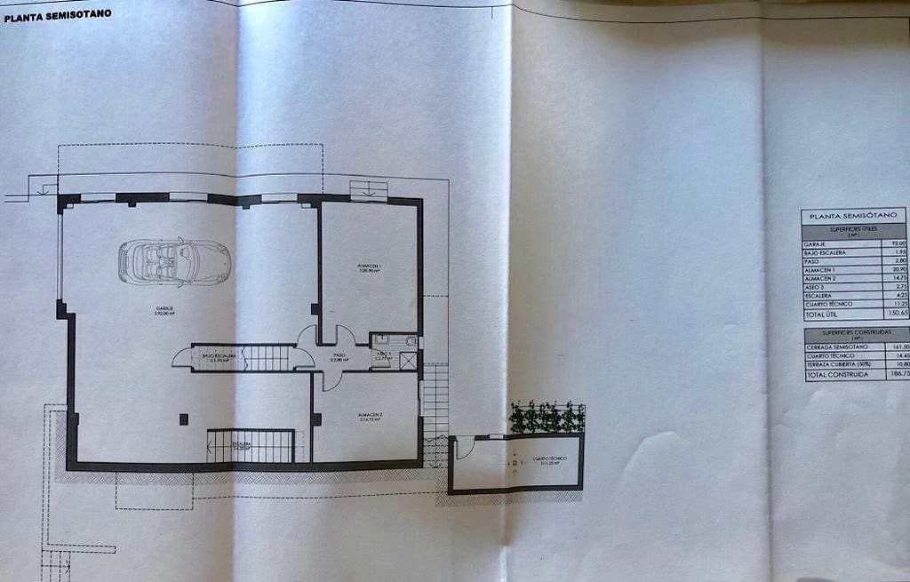 5 sypialnia Willa na sprzedaż w La Nucia z basenem garażem - 1 300 000 € (Ref: 8766044)