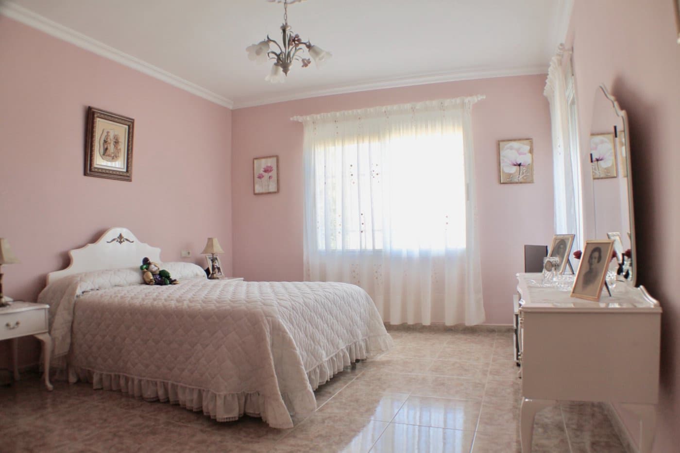 Chalet de 3 habitaciones en La Nucia en venta con garaje - 575.000 € (Ref: 8766046)