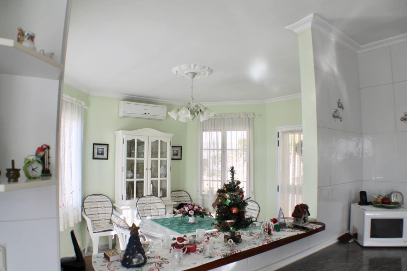 Chalet de 3 habitaciones en La Nucia en venta con garaje - 575.000 € (Ref: 8766046)