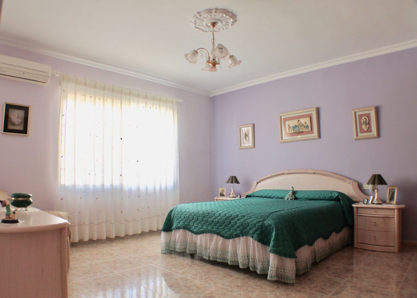 Chalet de 3 habitaciones en La Nucia en venta con garaje - 575.000 € (Ref: 8766046)