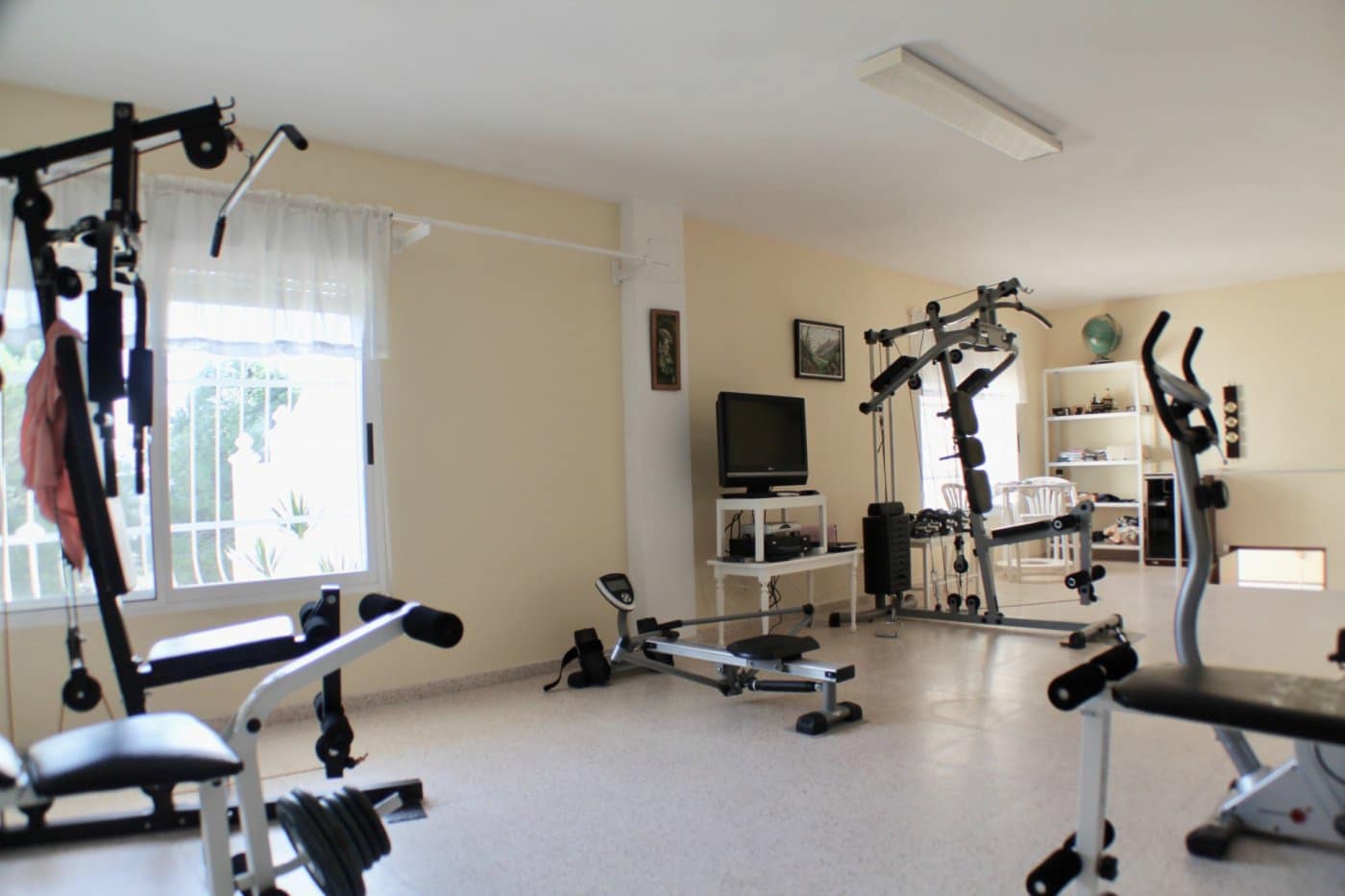 Chalet de 3 habitaciones en La Nucia en venta con garaje - 575.000 € (Ref: 8766046)