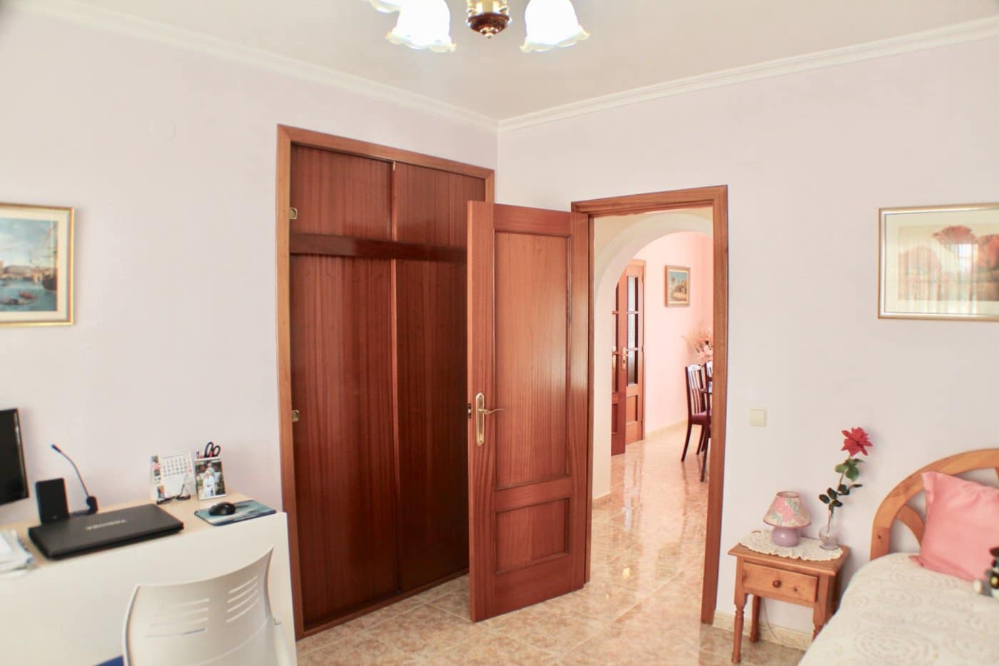 Chalet de 3 habitaciones en La Nucia en venta con garaje - 575.000 € (Ref: 8766046)