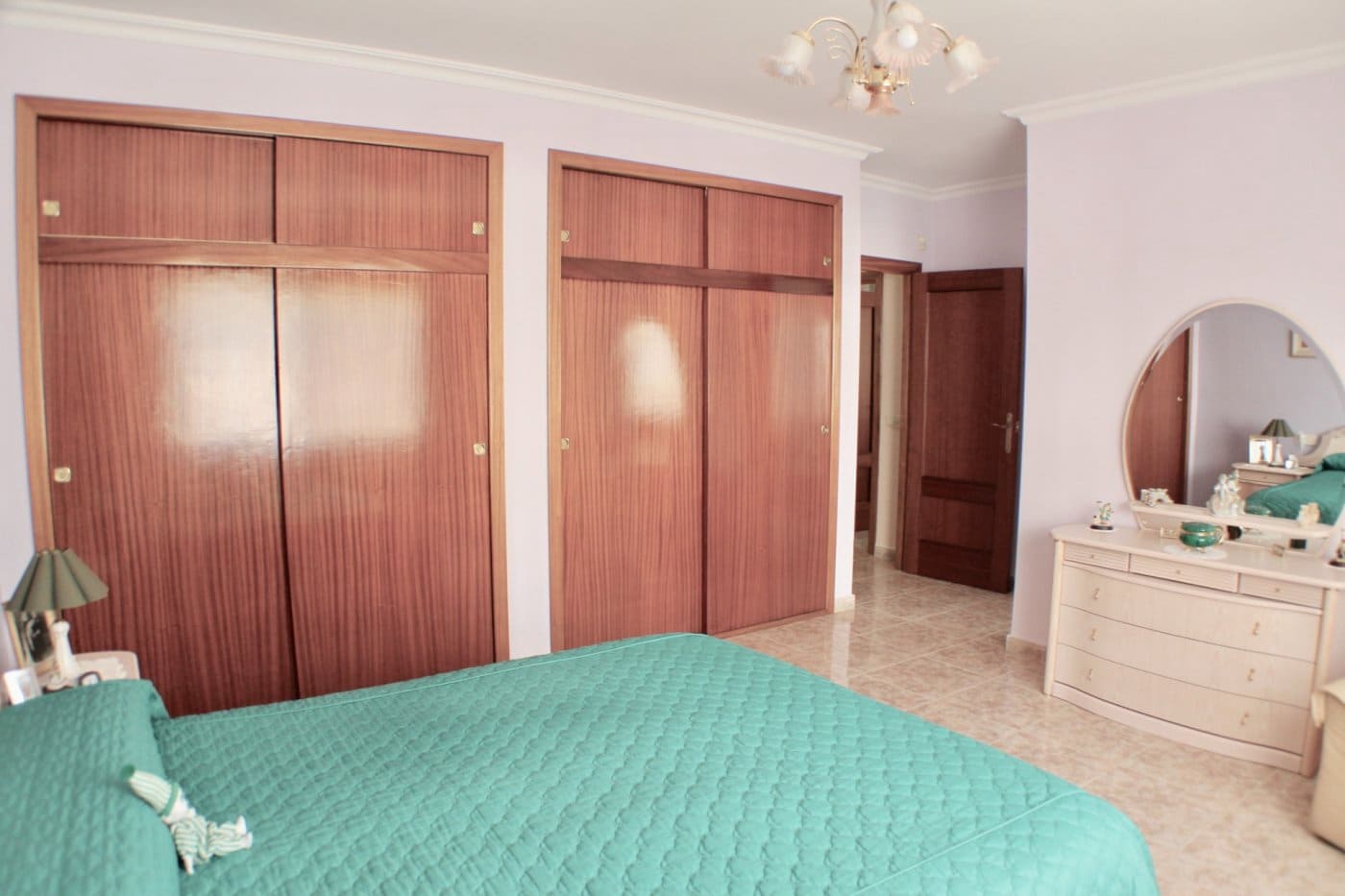 Chalet de 3 habitaciones en La Nucia en venta con garaje - 575.000 € (Ref: 8766046)