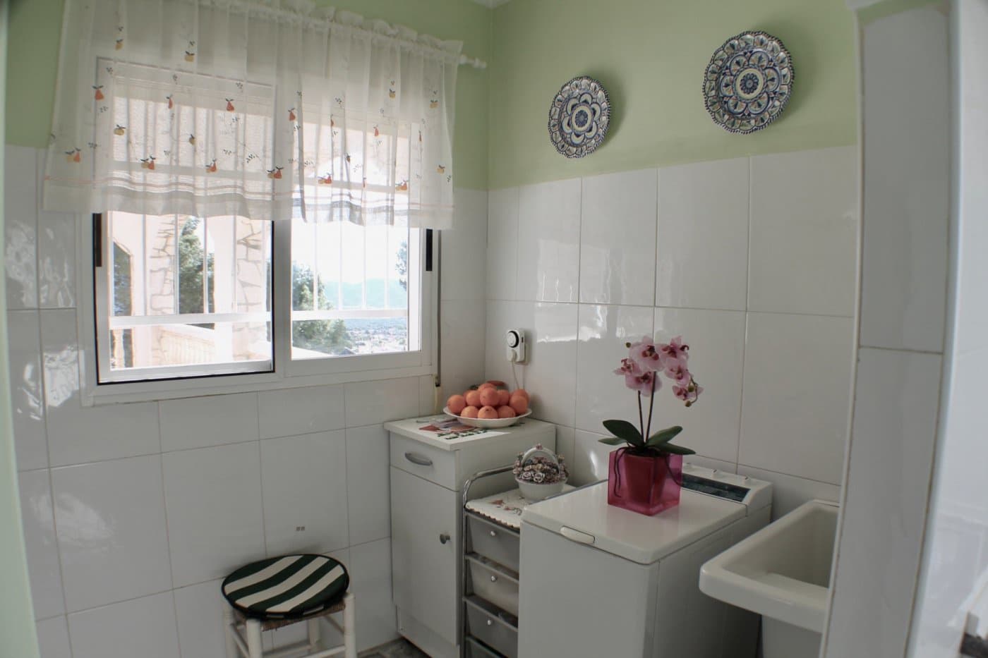 Chalet de 3 habitaciones en La Nucia en venta con garaje - 575.000 € (Ref: 8766046)