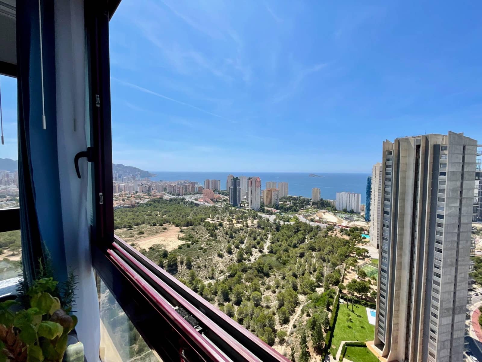 2 Zimmer Apartment zu verkaufen in Benidorm mit Garage - 420.000 € (Ref: 8766056)