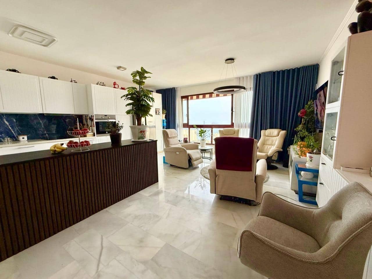 2 Zimmer Apartment zu verkaufen in Benidorm mit Garage - 420.000 € (Ref: 8766056)