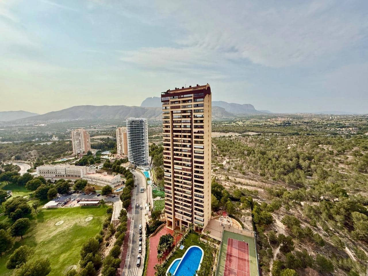 2 Zimmer Apartment zu verkaufen in Benidorm mit Garage - 420.000 € (Ref: 8766056)