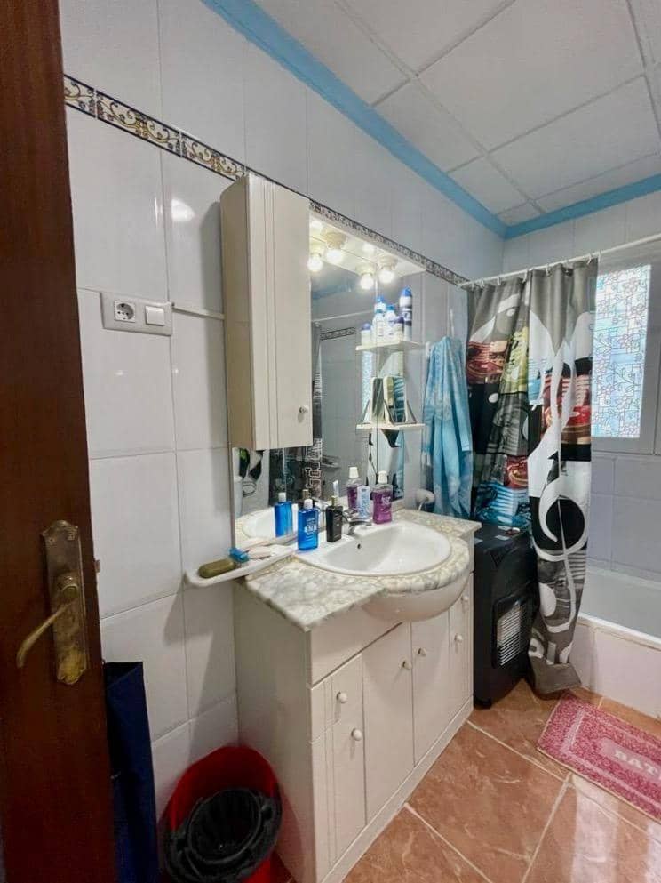 2 soveværelse Finca/Landehus til salg i Benidorm med garage - € 345.000 (Ref: 8766059)