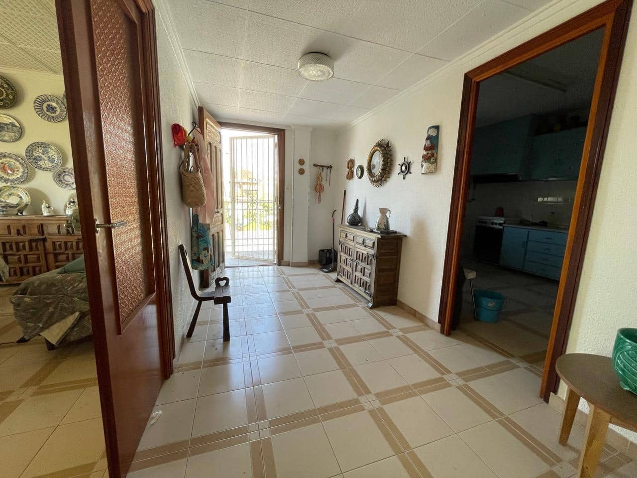 6 slaapkamer Villa te koop in Benidorm met garage - € 385.000 (Ref: 8766060)