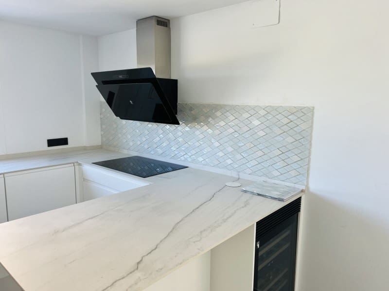 Chalet de 4 habitaciones en Alfaz del Pi / L'Alfàs del Pi en venta - 1.195.000 € (Ref: 8922741)