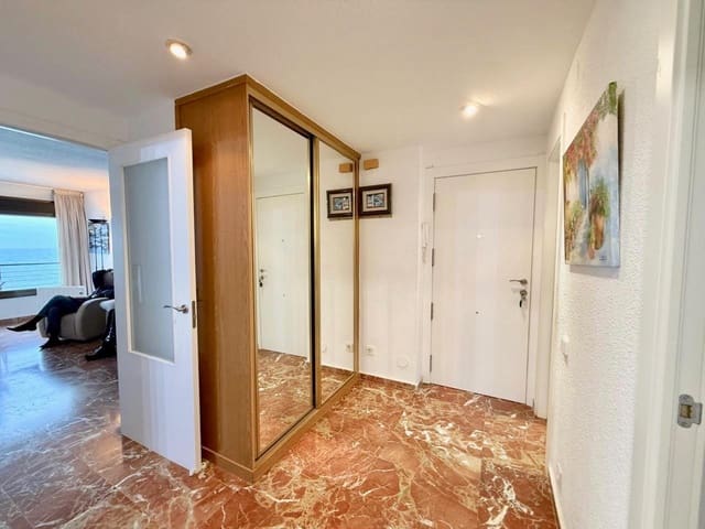 3 sypialnia Apartament na sprzedaż w Benidorm z garażem - 450 000 € (Ref: 8922769)