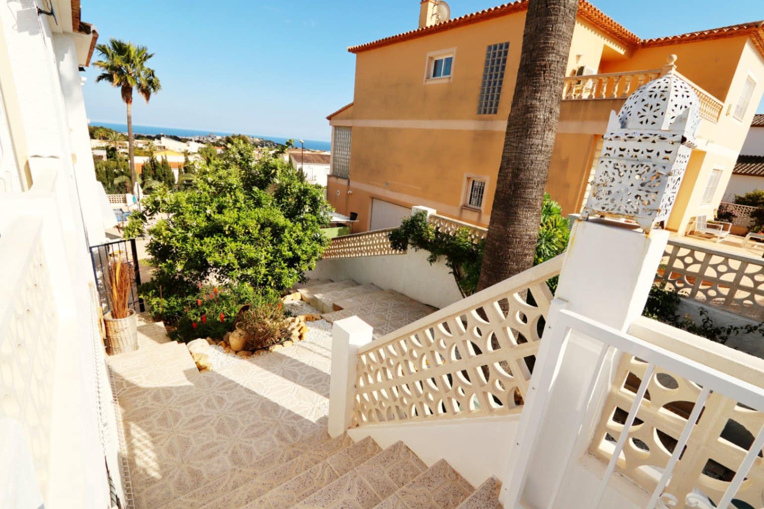 5 slaapkamer Villa te koop in La Nucia met garage - € 795.000 (Ref: 8922803)