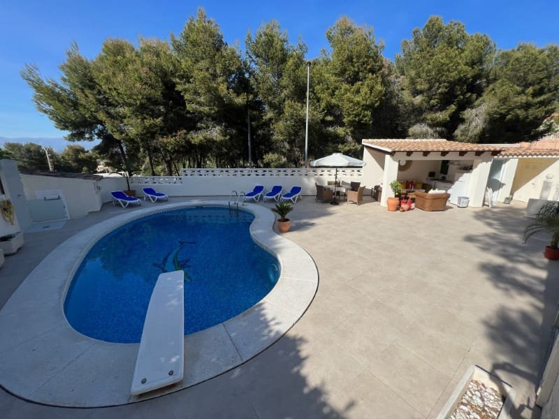 4 Zimmer Villa zu verkaufen in Alfaz del Pi / L'Alfas del Pi - 795.000 € (Ref: 8922968)