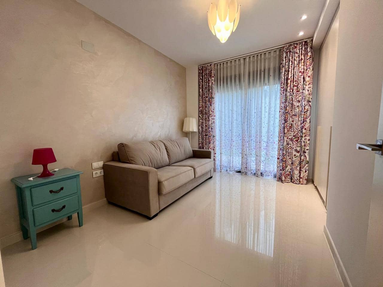 4 bedroom Villa for sale in Orihuela Costa - € 899,000 (Ref: 8958153)