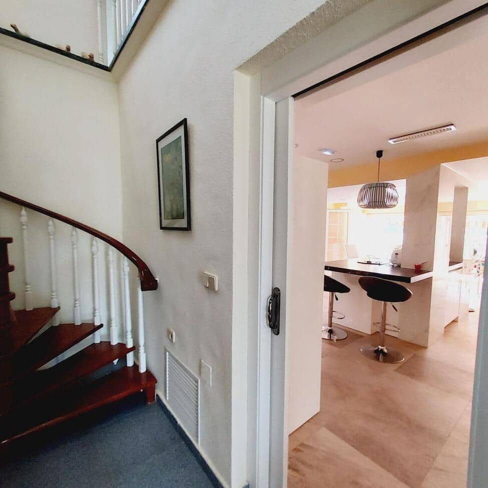 7 soverom Villa til salgs i Cabo Roig med svømmebasseng - € 1 535 000 (Ref: 8958195)