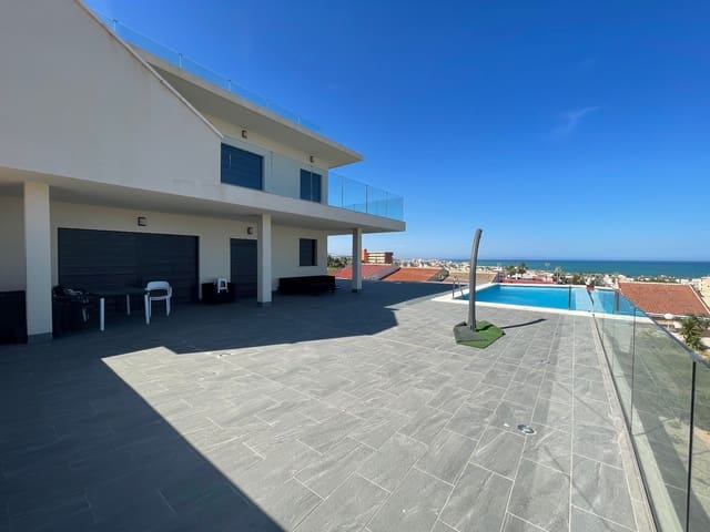 5 Zimmer Villa zu verkaufen in Torrevieja - 1.140.000 € (Ref: 8958201)