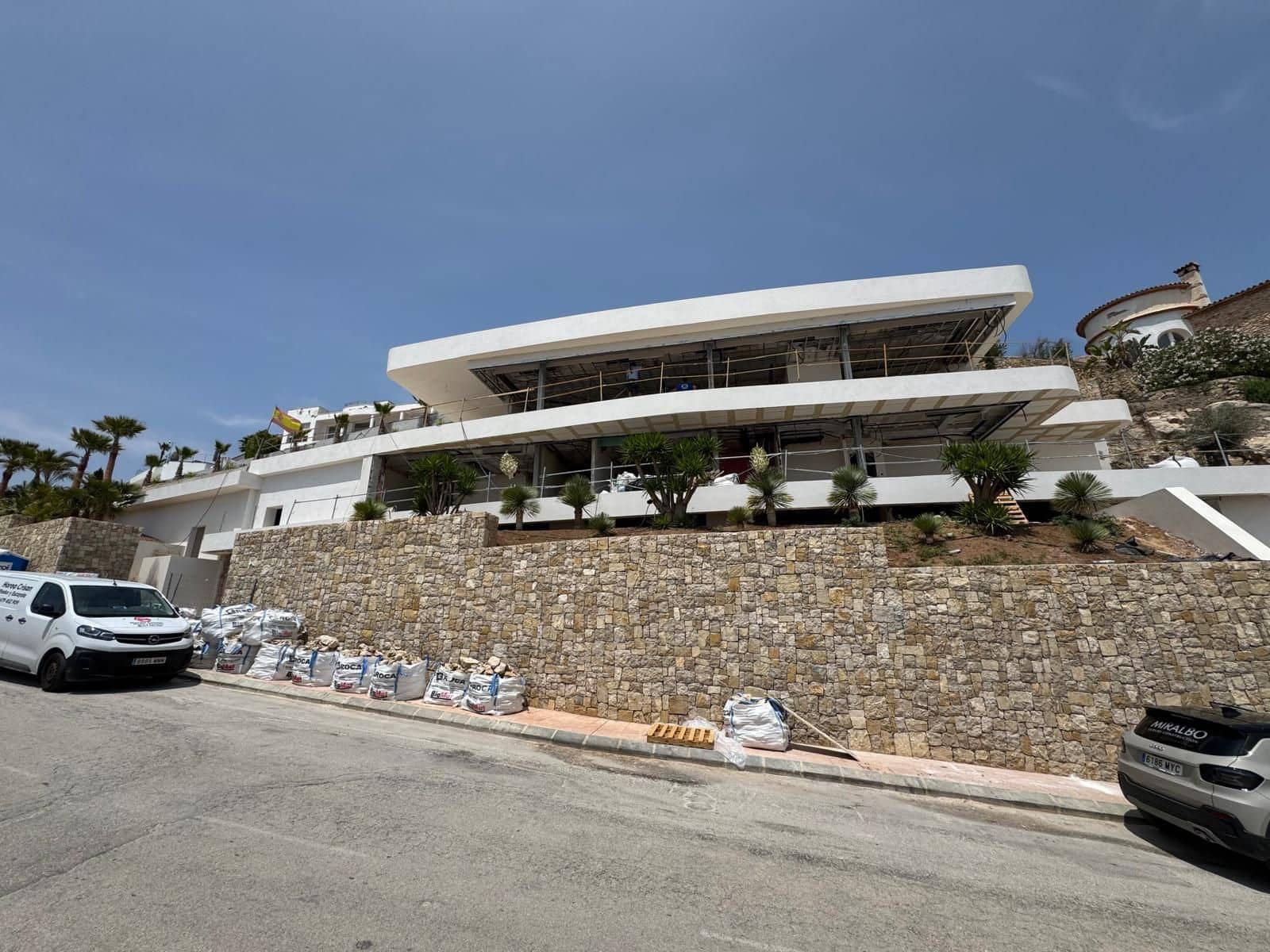 4 bedroom Villa for sale in Benissa - € 3,900,000 (Ref: 9151186)