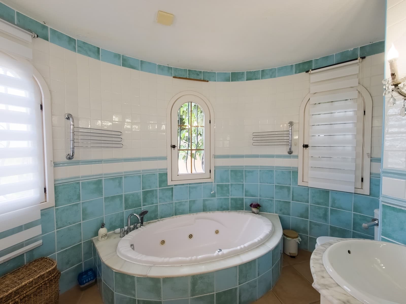 3 sypialnia Willa na sprzedaż w Altea z basenem - 850 000 € (Ref: 9151189)