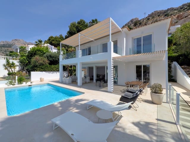 3 slaapkamer Villa te koop in Altea met zwembad - € 1.500.000 (Ref: 9151193)