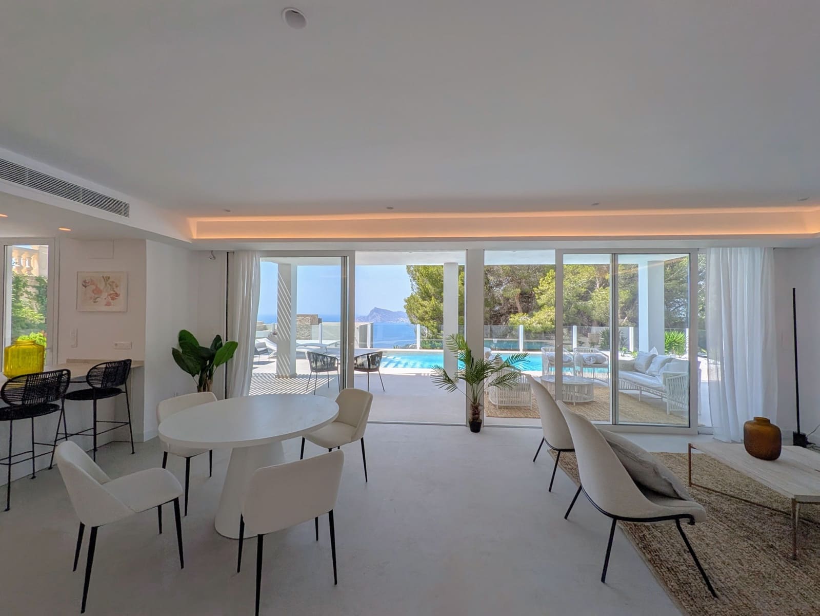 3 bedroom Villa for sale in Altea with pool - € 1,500,000 (Ref: 9151193)