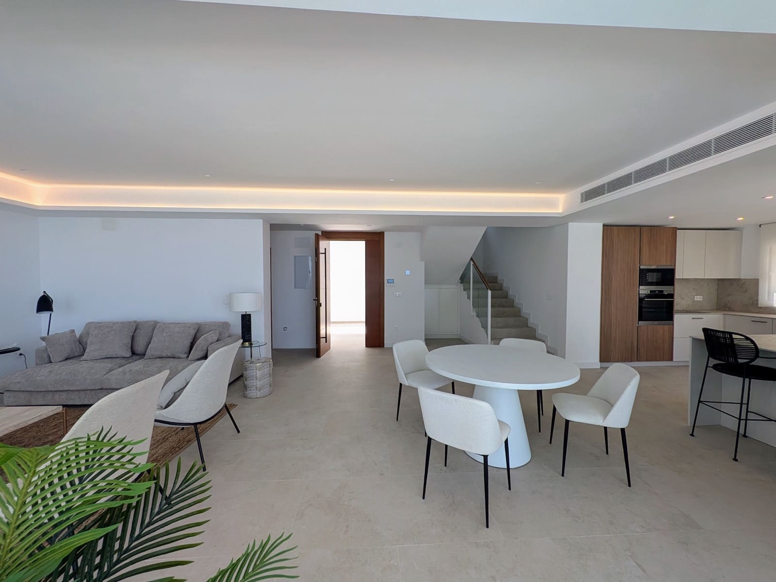 3 bedroom Villa for sale in Altea with pool - € 1,500,000 (Ref: 9151193)