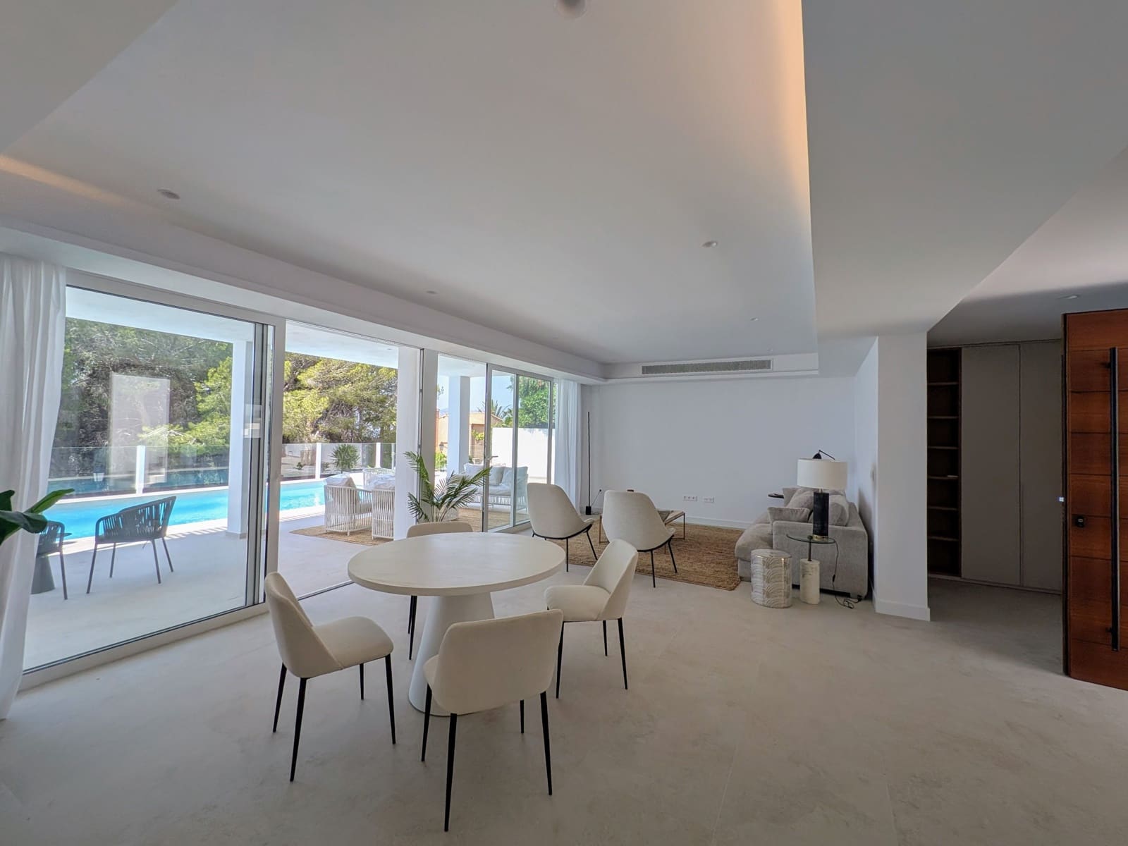 3 bedroom Villa for sale in Altea with pool - € 1,500,000 (Ref: 9151193)