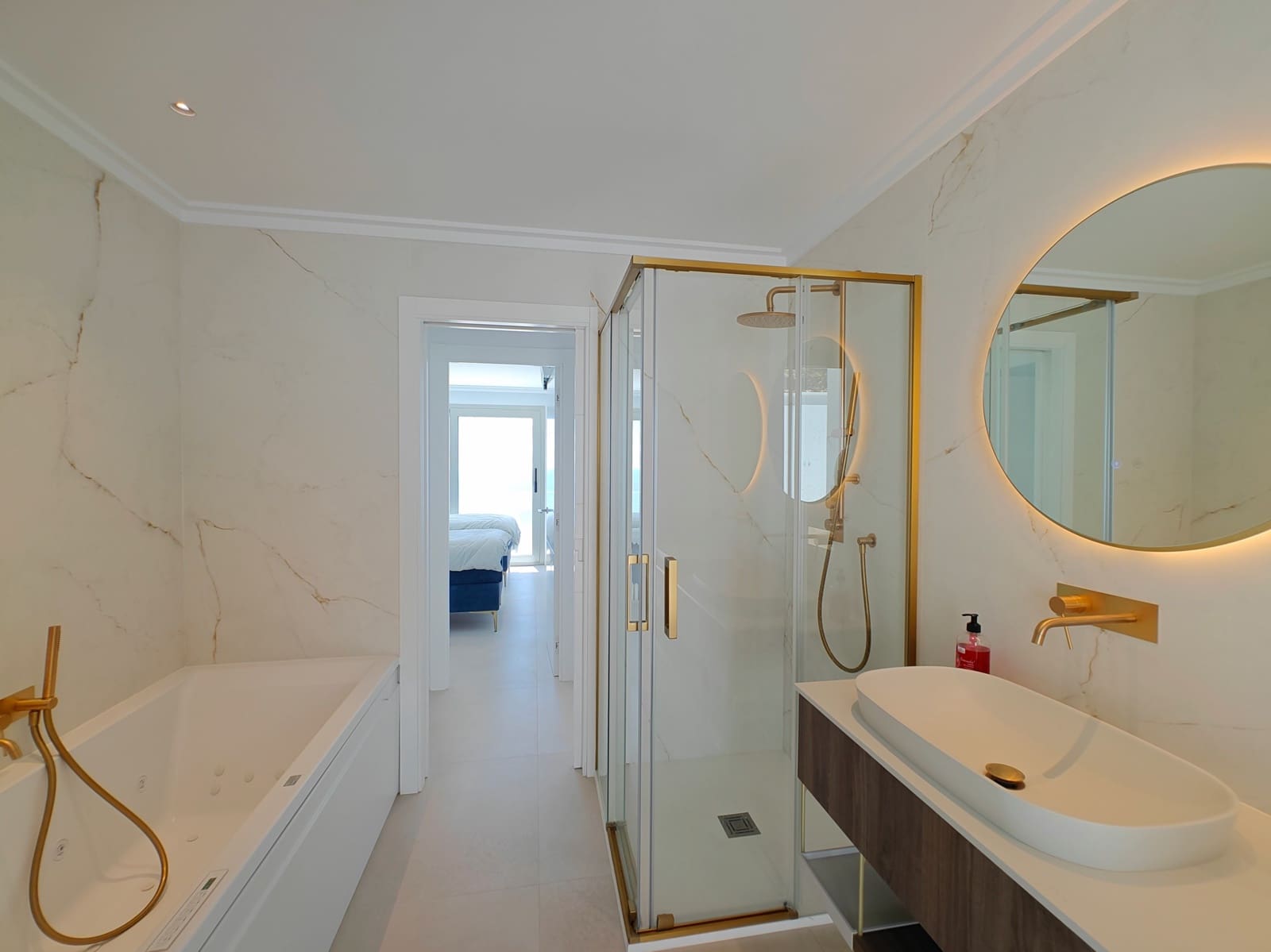 3 bedroom Villa for sale in Altea with pool - € 1,488,000 (Ref: 9151194)