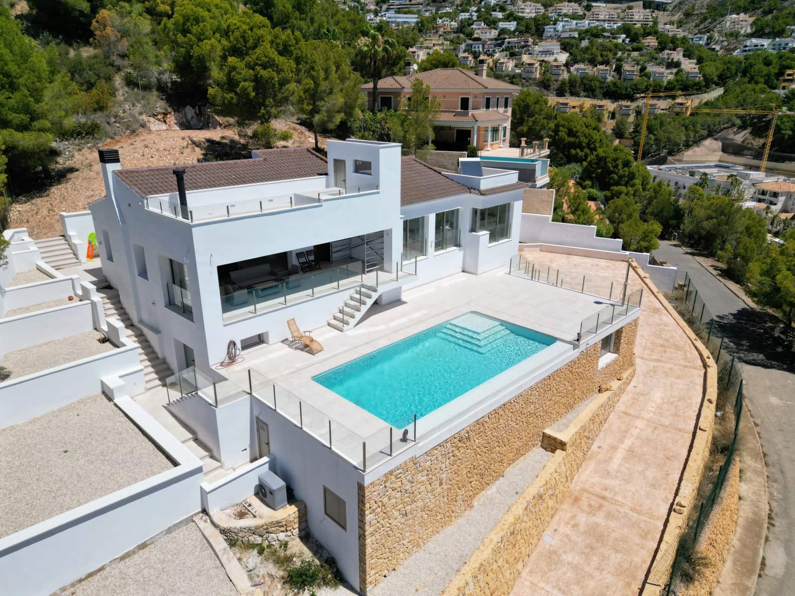 3 bedroom Villa for sale in Altea with pool - € 1,488,000 (Ref: 9151194)