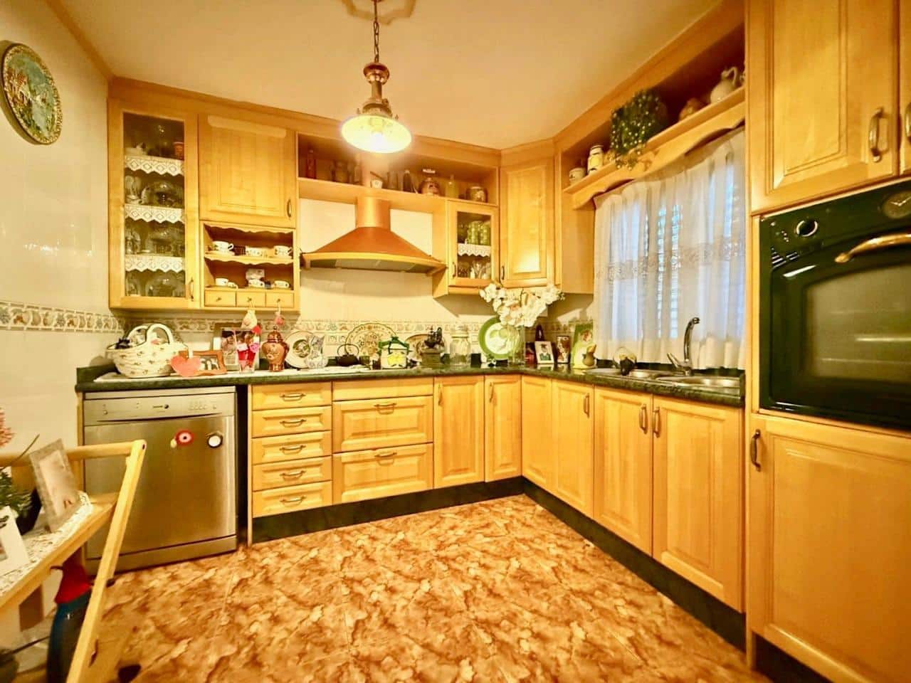 3 quarto Casa em Banda para venda em Benidorm com garagem - 288 000 € (Ref: 9151216)