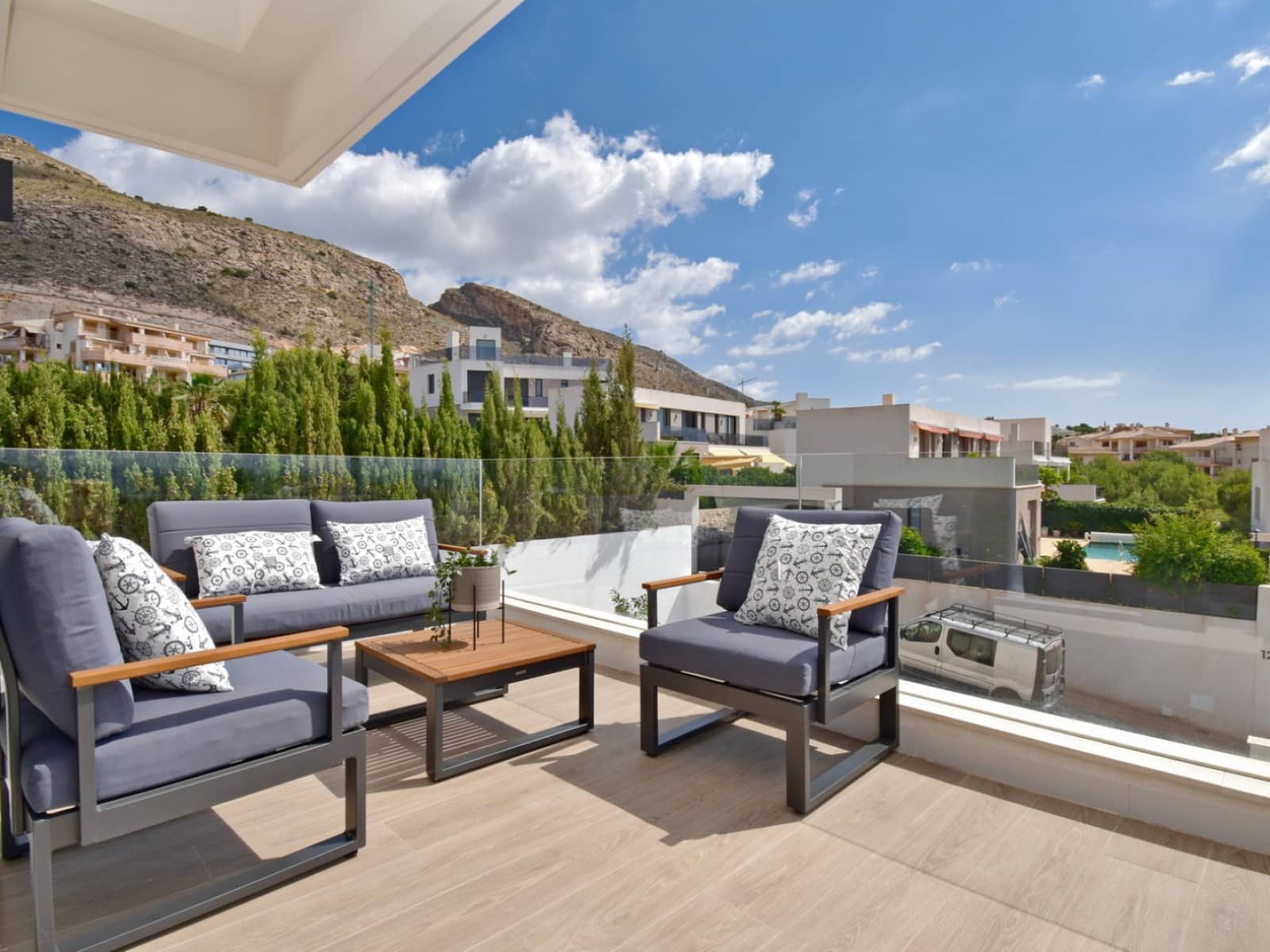 4 slaapkamer Villa te koop in Finestrat met zwembad - € 1.049.000 (Ref: 9516653)