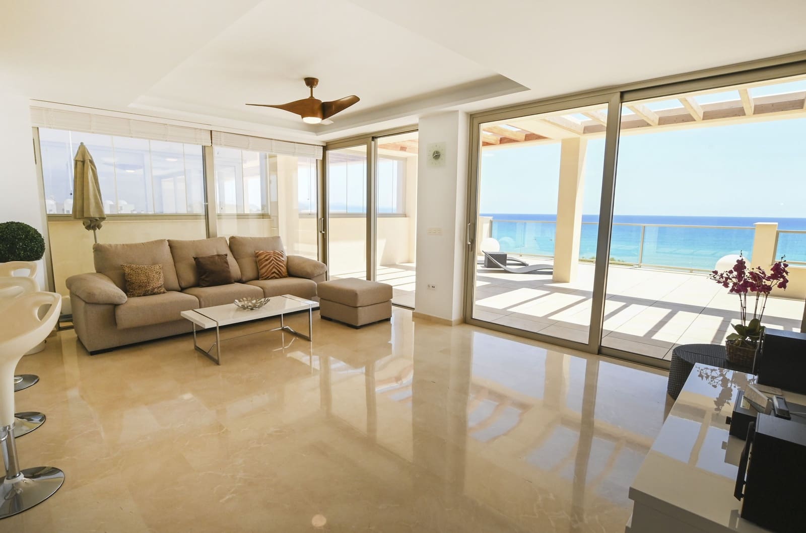 3 slaapkamer Appartement te koop in La Villajoyosa / Vila Joiosa met zwembad - € 950.000 (Ref: 9516654)