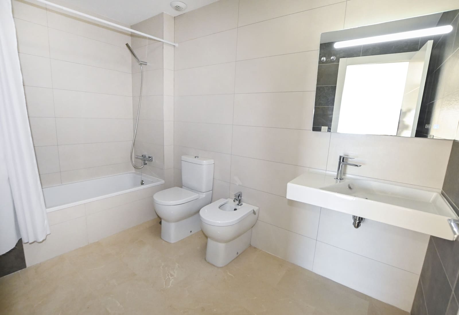 3 slaapkamer Appartement te koop in La Villajoyosa / Vila Joiosa met zwembad - € 950.000 (Ref: 9516654)