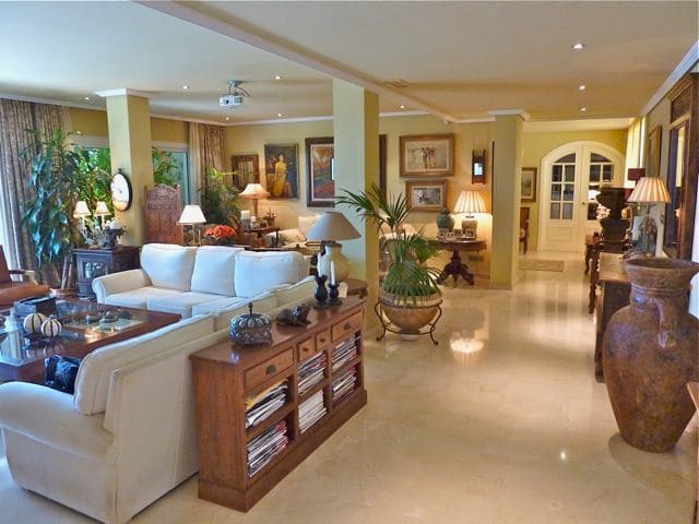 4 bedroom Apartment for sale in Altea with pool - € 850,000 (Ref: 9516655)