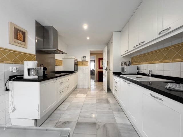 3 sypialnia Apartament na sprzedaż w Altea z basenem - 850 000 € (Ref: 9516656)