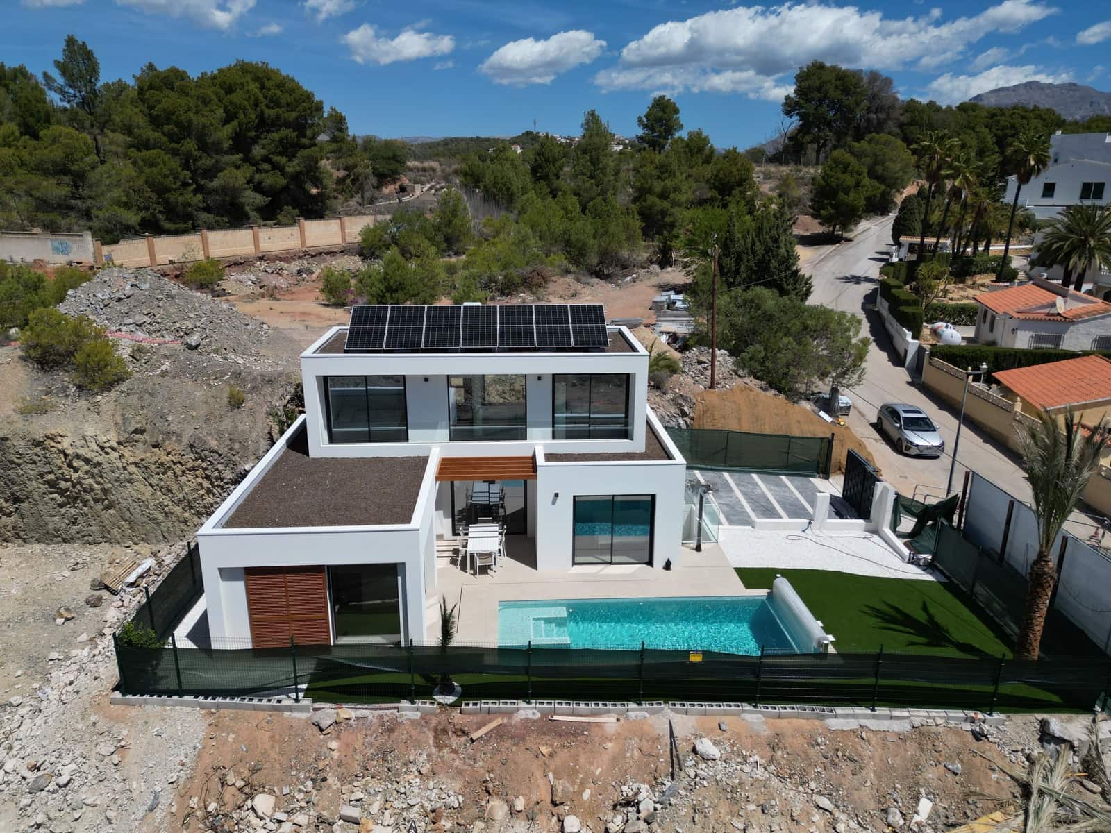 Chalet de 3 habitaciones en Alfaz del Pi / L'Alfàs del Pi en venta con piscina - 665.000 € (Ref: 9516658)