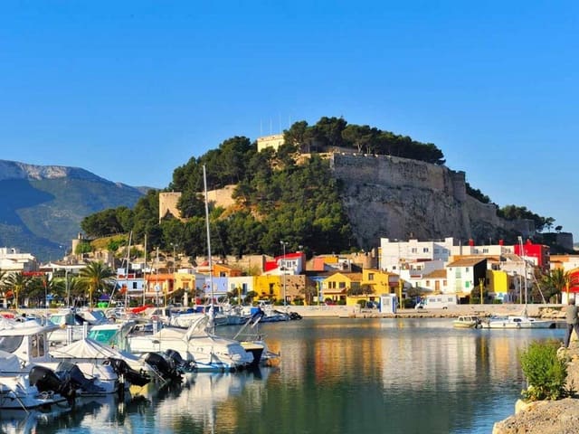 Chalet de 3 habitaciones en Dénia en venta - 660.000 € (Ref: 9516664)