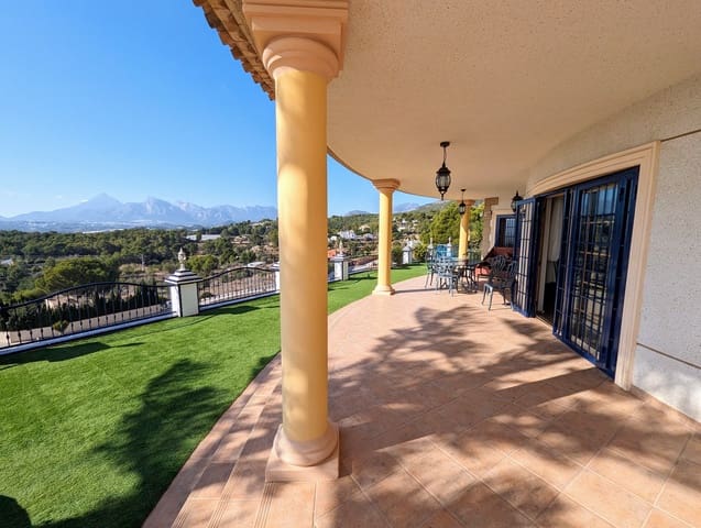 6 chambre Villa/Maison à vendre à Altea la Vella, Altea avec piscine - 1 990 000 € (Ref: 9516668)