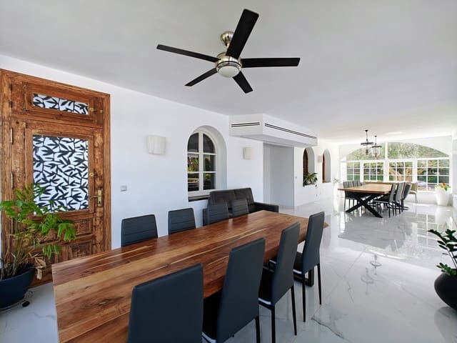 6 bedroom Villa for sale in Elche / Elx with pool - € 1,250,000 (Ref: 9516671)