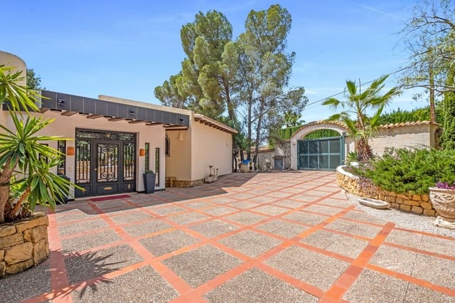 4 sypialnia Willa na sprzedaż w Altea la Vella, Altea z basenem - 1 695 000 € (Ref: 9516672)