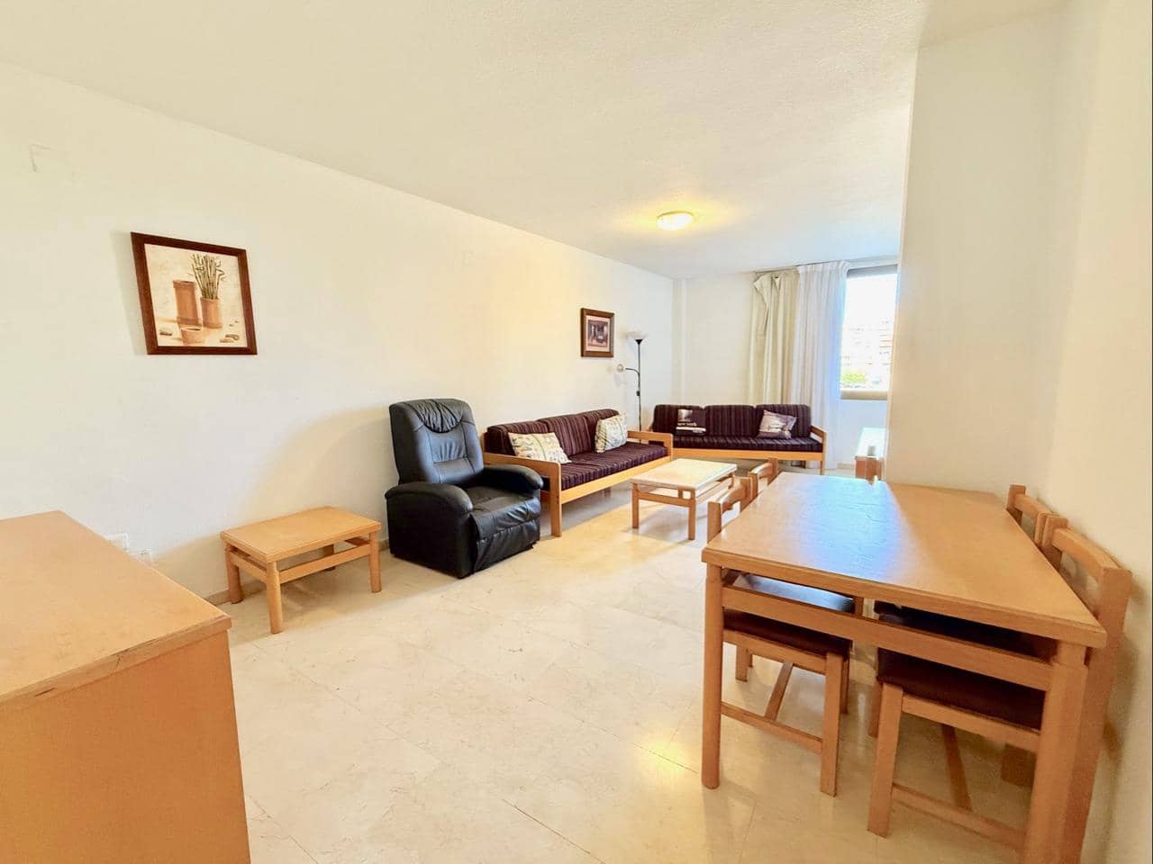 Apartamento de 2 habitaciones en Benidorm en venta con piscina garaje - 239.000 € (Ref: 9516689)