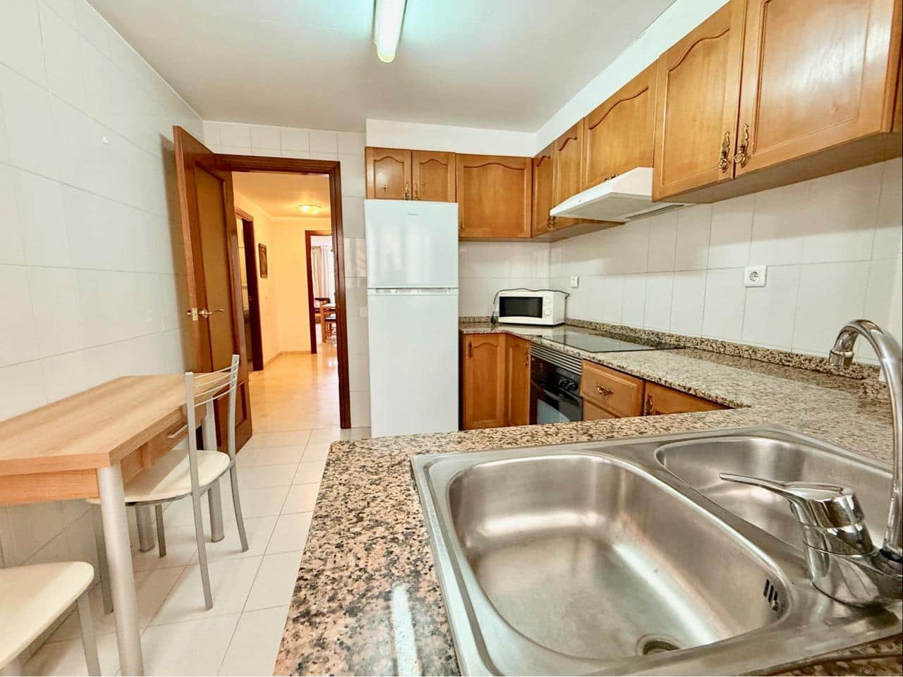 Apartamento de 2 habitaciones en Benidorm en venta con piscina garaje - 239.000 € (Ref: 9516689)