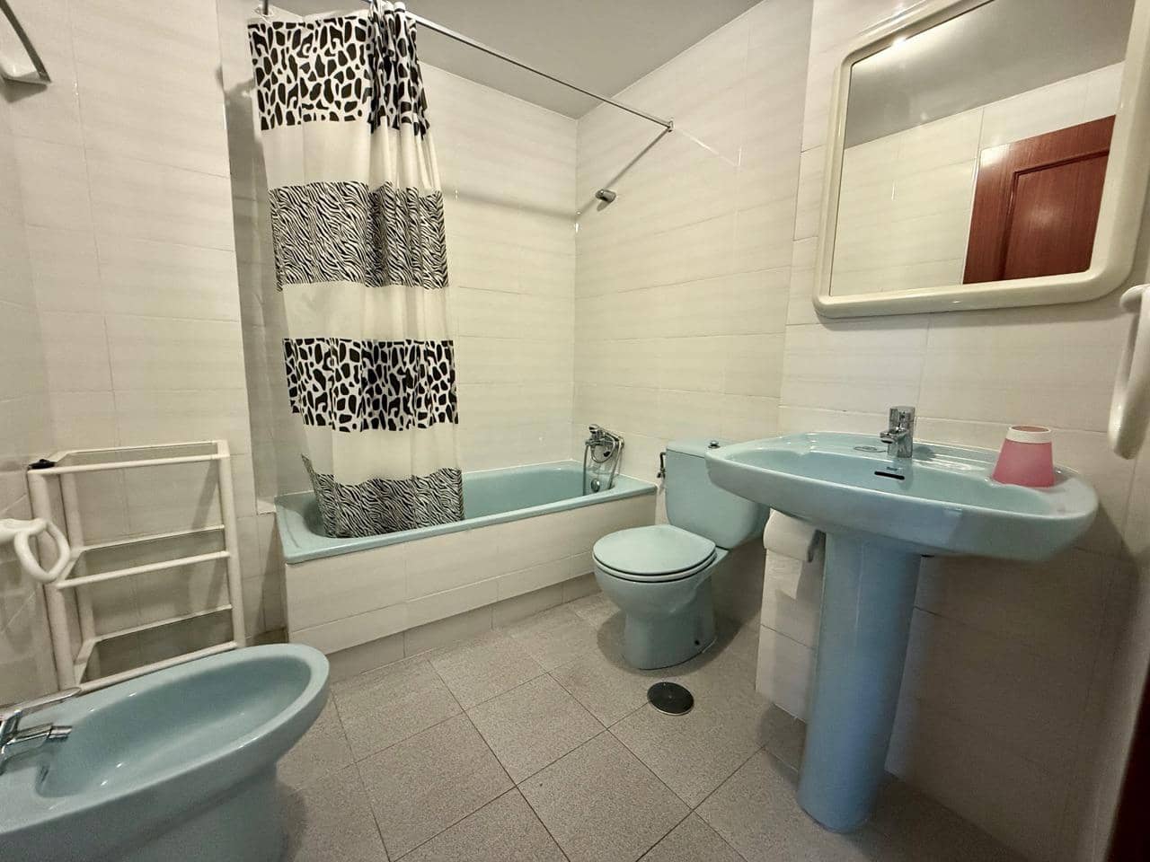 Apartamento de 2 habitaciones en Benidorm en venta con piscina garaje - 239.000 € (Ref: 9516689)