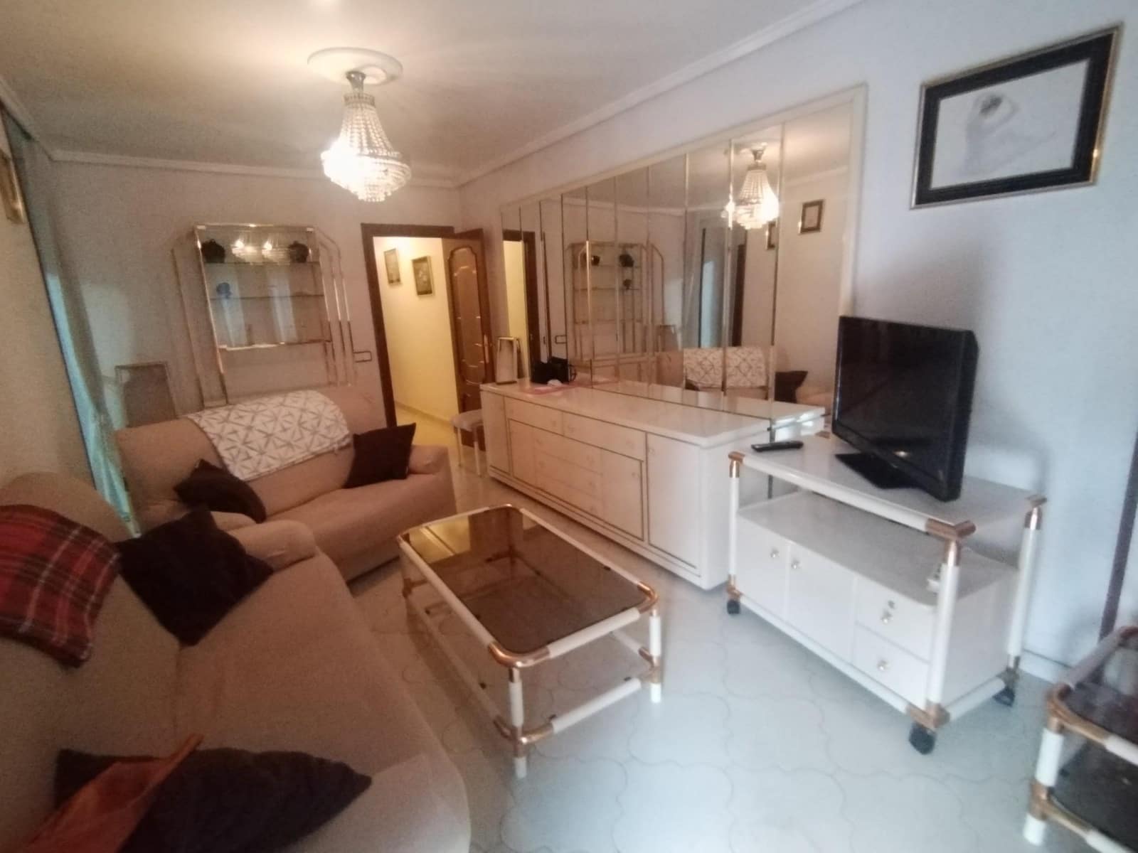 Apartamento de 4 habitaciones en Benidorm en venta - 299.000 € (Ref: 9516698)