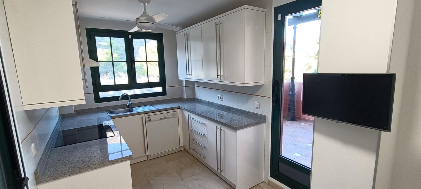 3 bedroom Apartment for sale in Finestrat with pool garage - € 465,000 (Ref: 9516707)