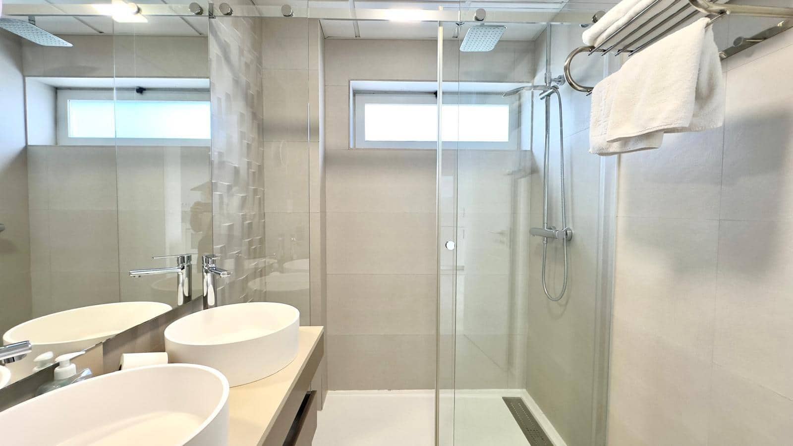 2 bedroom Apartment for sale in Finestrat with pool - € 295,000 (Ref: 9516901)