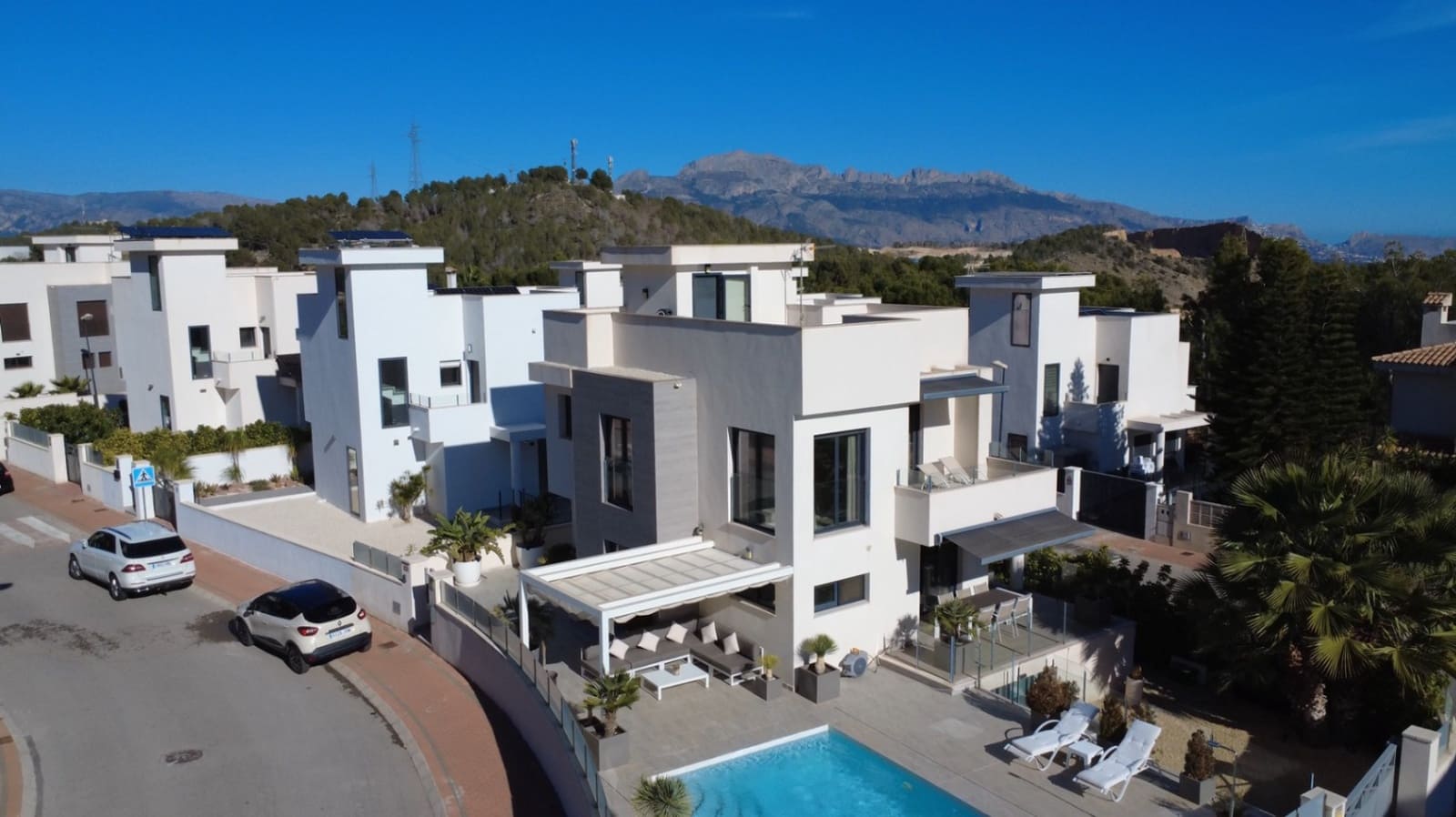 3 camera da letto Villa in vendita in La Nucia con piscina garage - 575.000 € (Rif: 9516939)