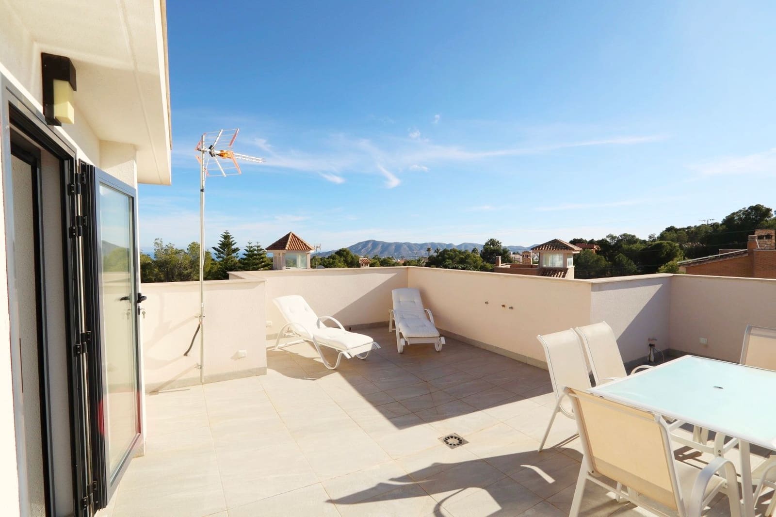 3 camera da letto Villa in vendita in La Nucia con piscina garage - 575.000 € (Rif: 9516939)