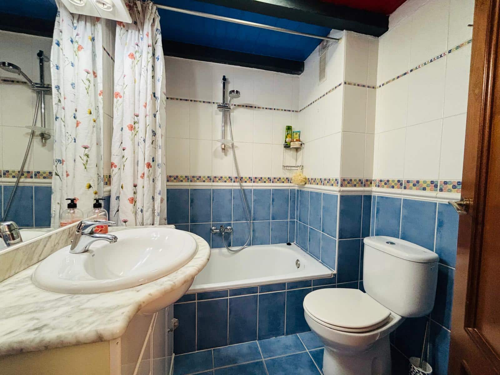 4 bedroom Apartment for sale in Altea with garage - € 299,000 (Ref: 9517102)