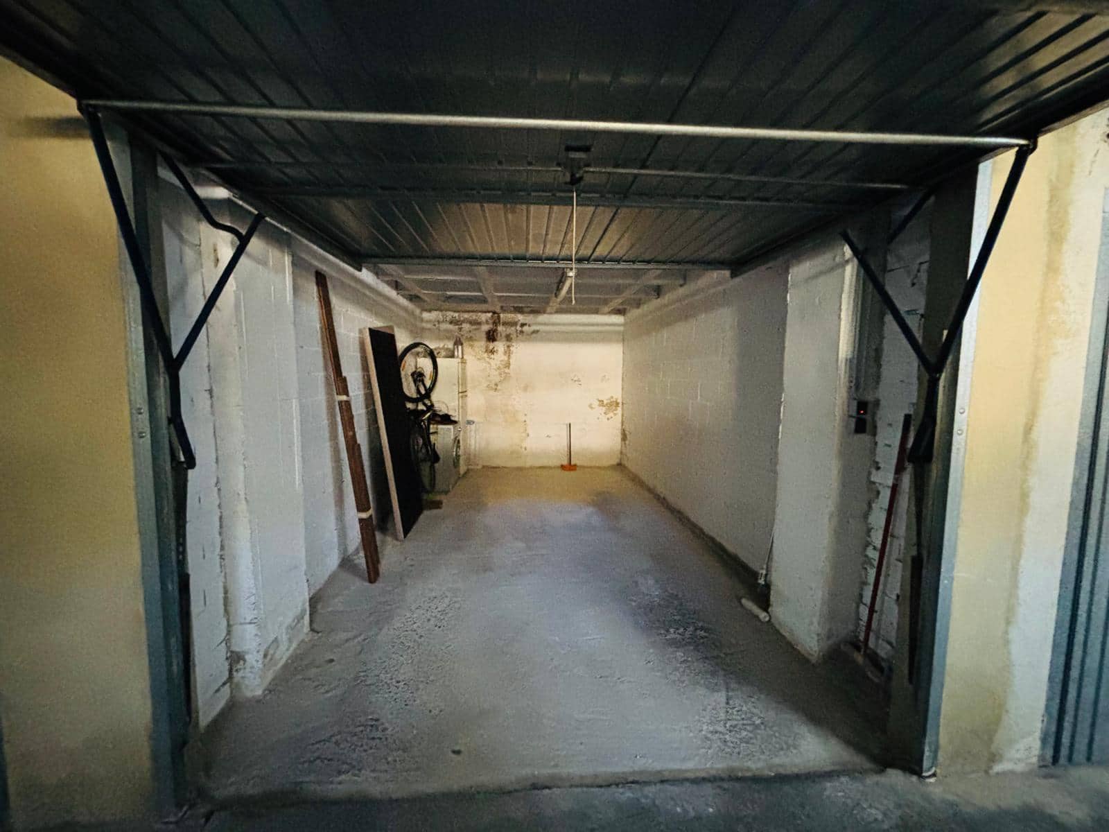 4 bedroom Apartment for sale in Altea with garage - € 299,000 (Ref: 9517102)