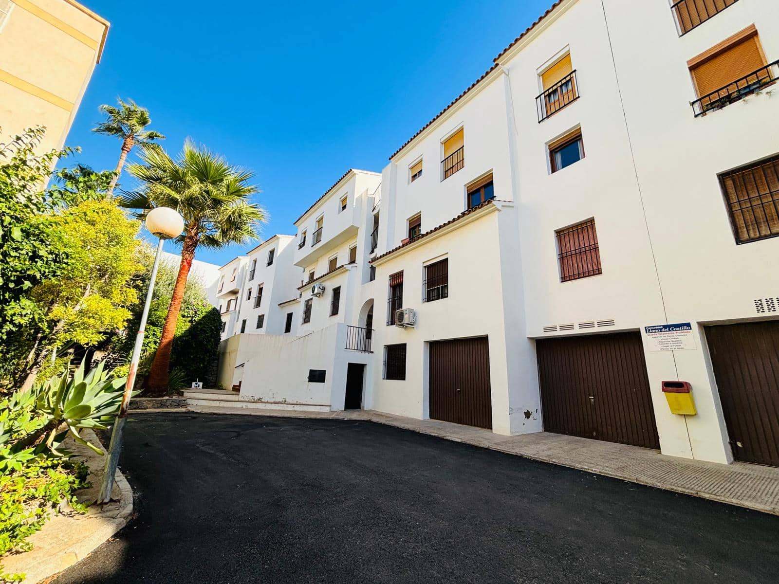 4 bedroom Apartment for sale in Altea with garage - € 299,000 (Ref: 9517102)